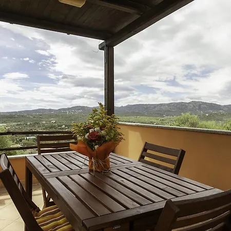 Villa Aria Di Vacanza - Pedra Longa Murta Maria